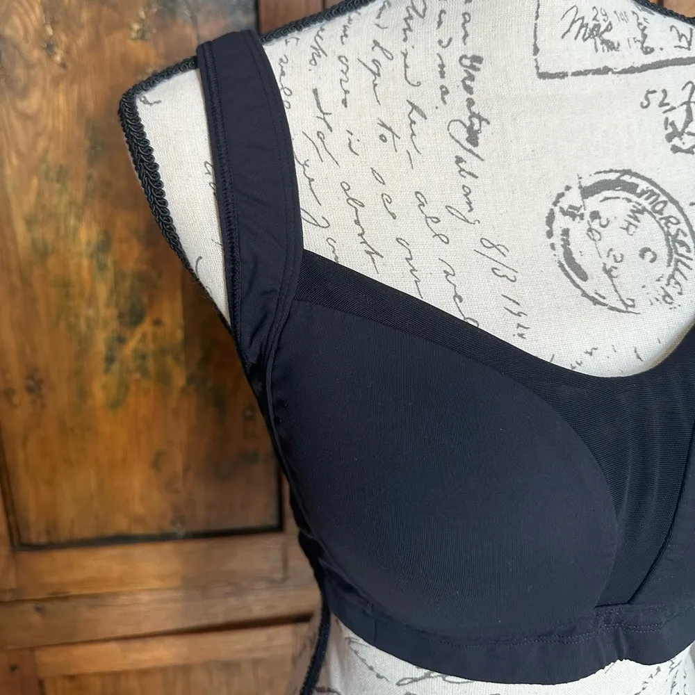 Lululemon Ta Ta Tamer Black Size 36D - Image 6