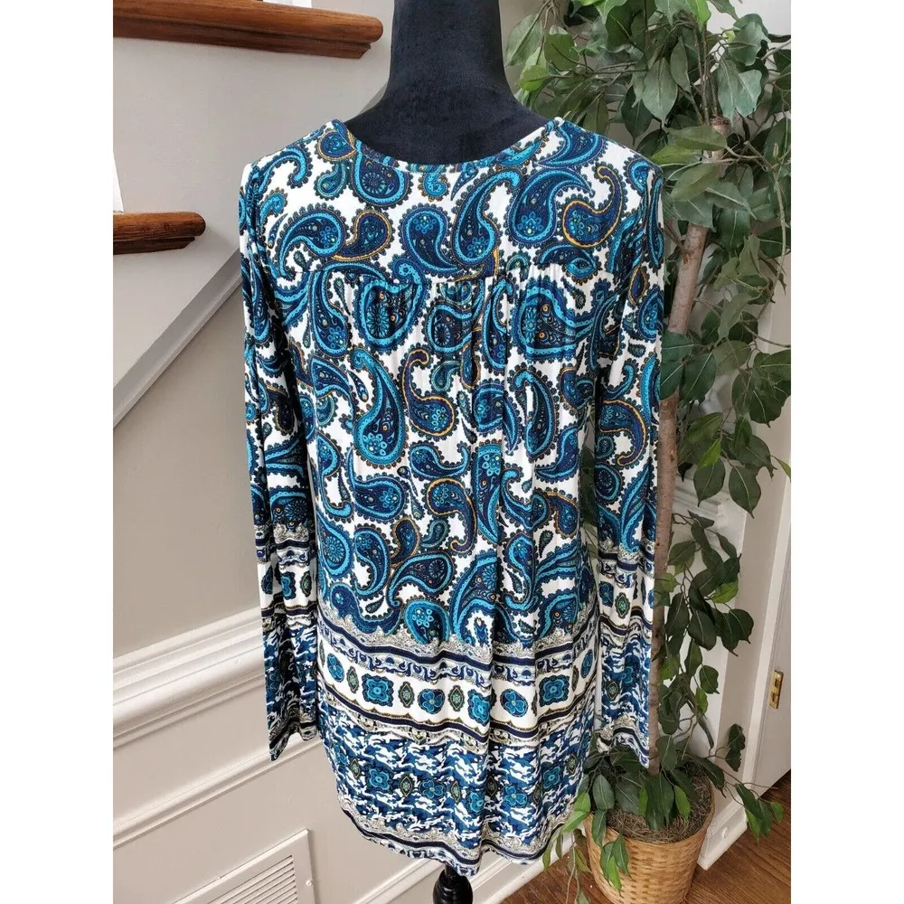 Lucy & Laurel Women's Blue Paisley Print Long Sleeve V Neck Top Blouse Medium - Image 7