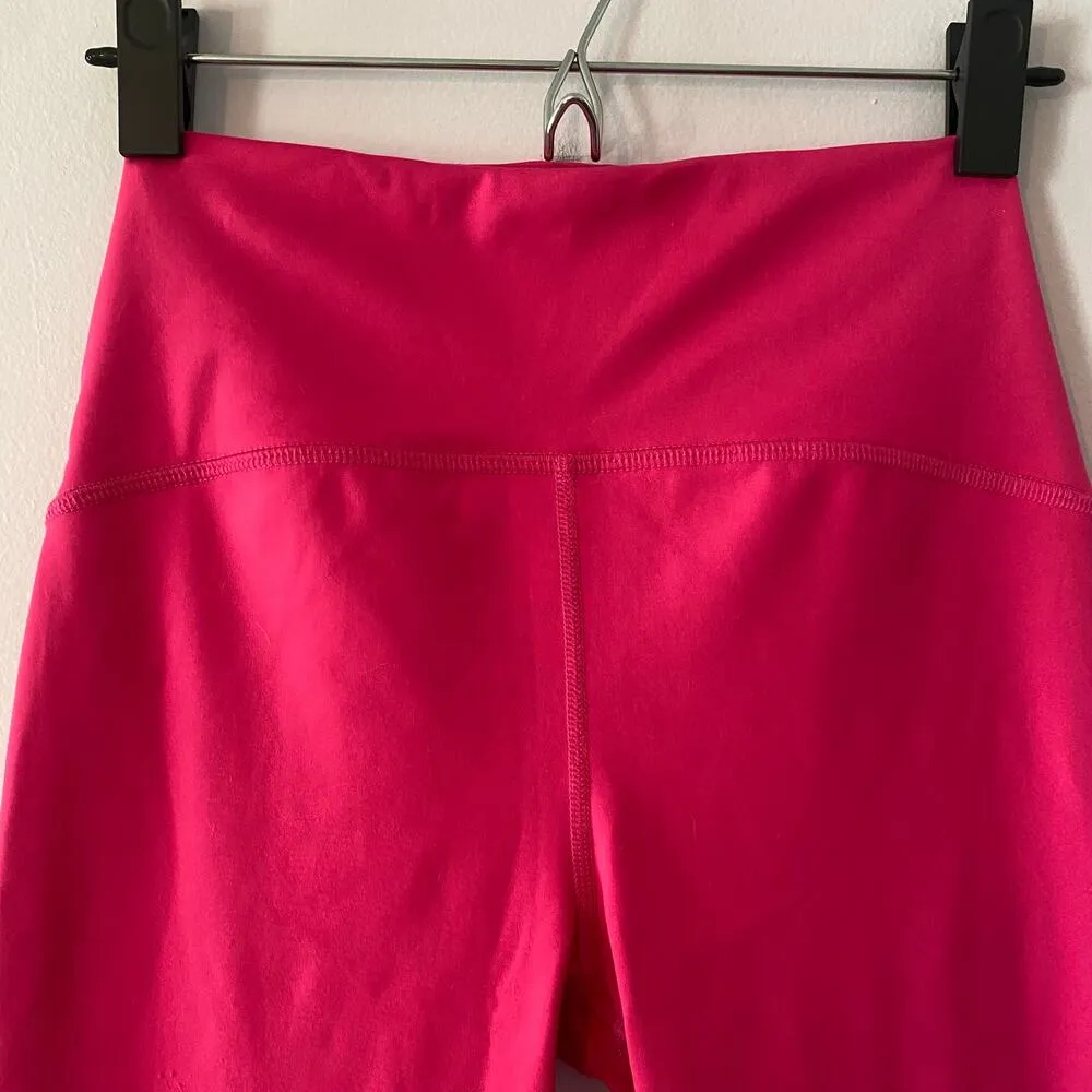 Beyond Yoga Women's size Medium Hot Pink Ankle Leggings High Waisted Workout - Image 4