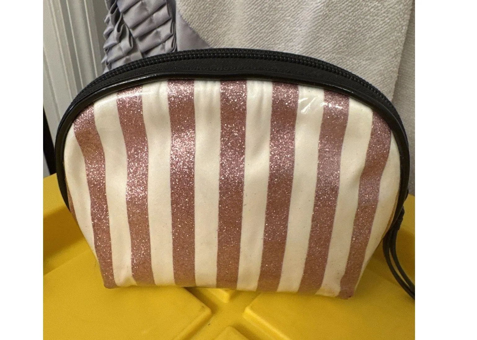 Victoria's Secret Cosmetic Pouch Pink Glitter Striped Toiletry Bag Coquette - Image 2
