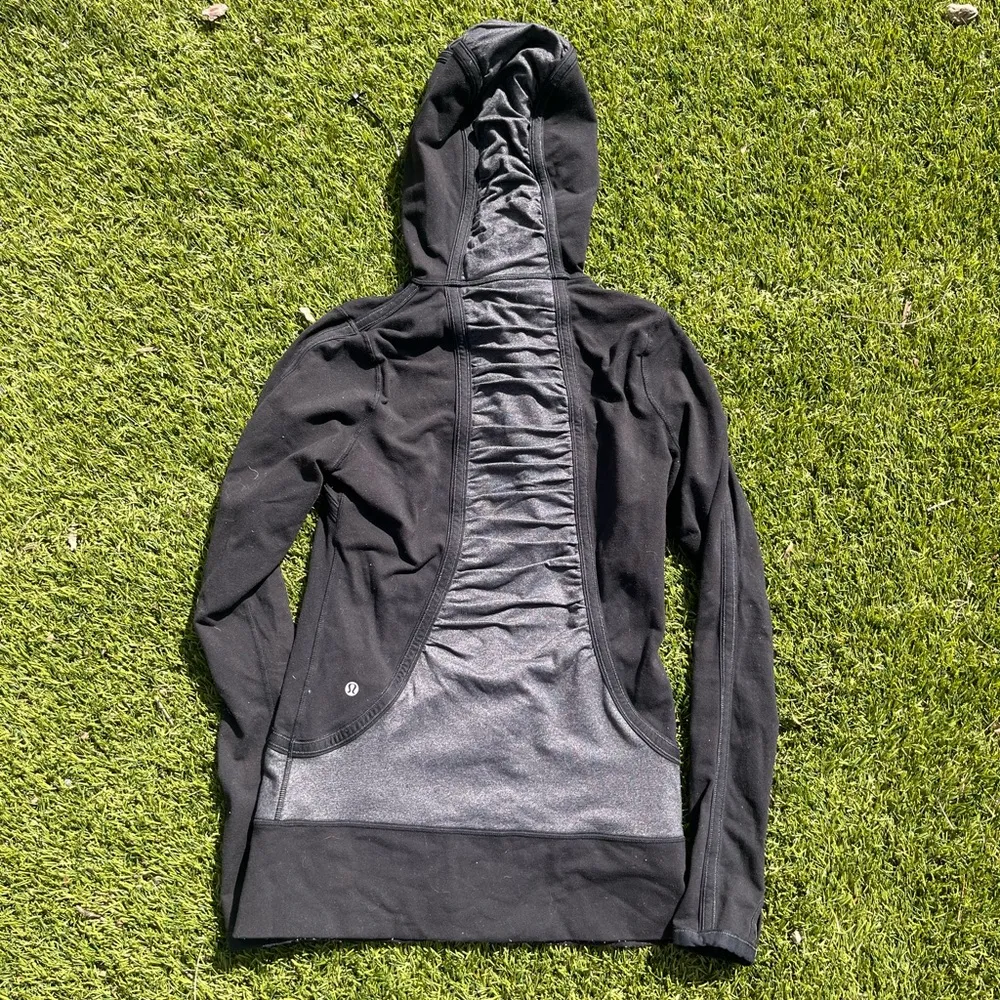 Lululemon Pure Balance Jacket - Image 5