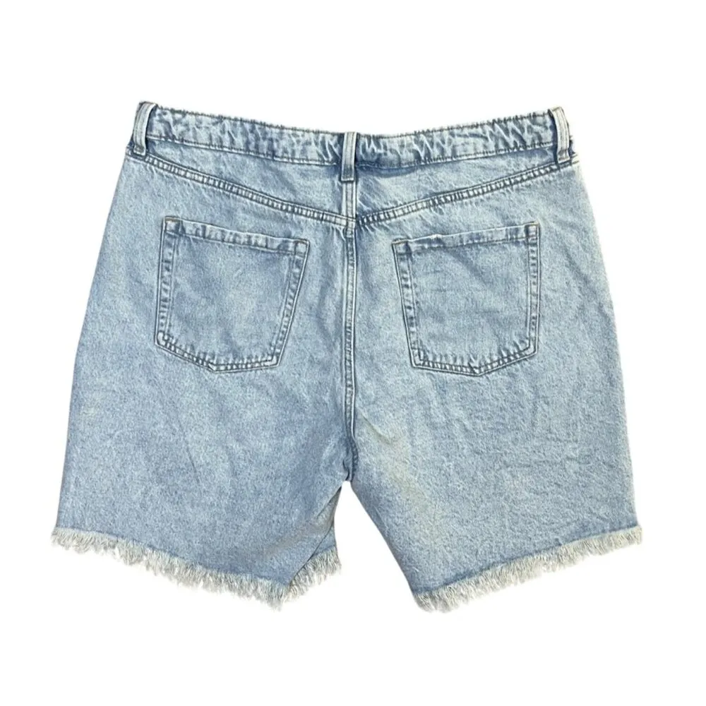 Wild Fable Denim Jean Shorts Crossover Button Fly Light Wash Size 16 Fray - Image 2
