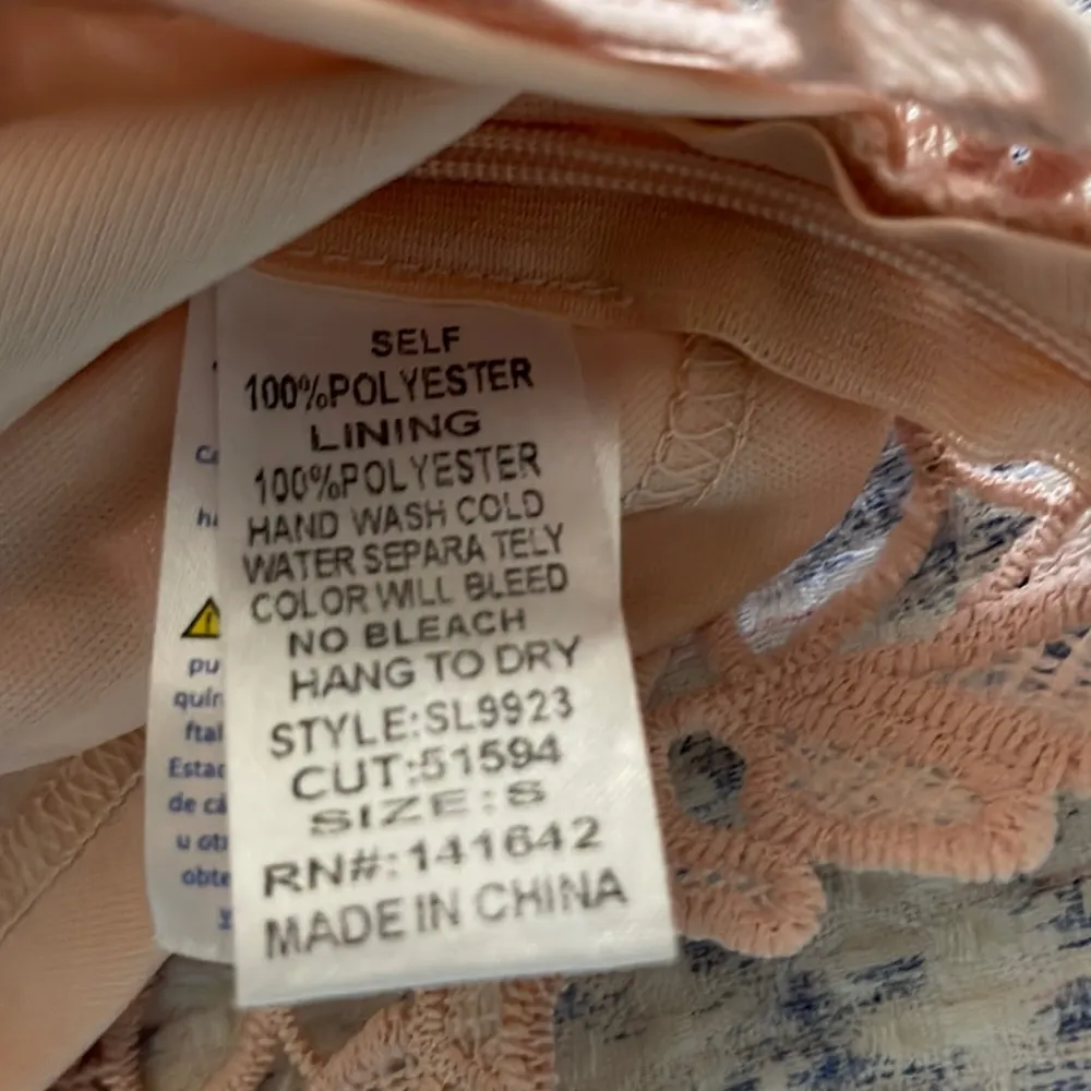 Anthropologie x She+Sky Light Pink Lace Crop Top, small NWT - Image 5