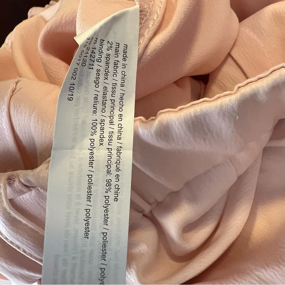 Eloquii peach satin cargo pocket pants plus size 16 NWT - Image 8