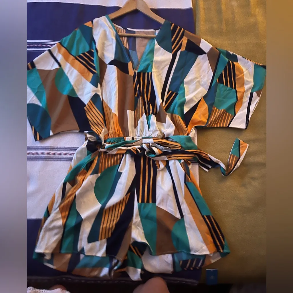 Gorgeous Cupshe Romper Earth live life on the Bch XL Green - Image 5