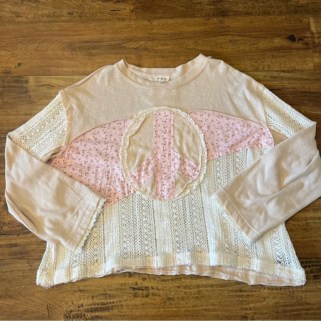POL Oversized Peace Knit Crochet Top Pink Size Medium NWOT - Image 2