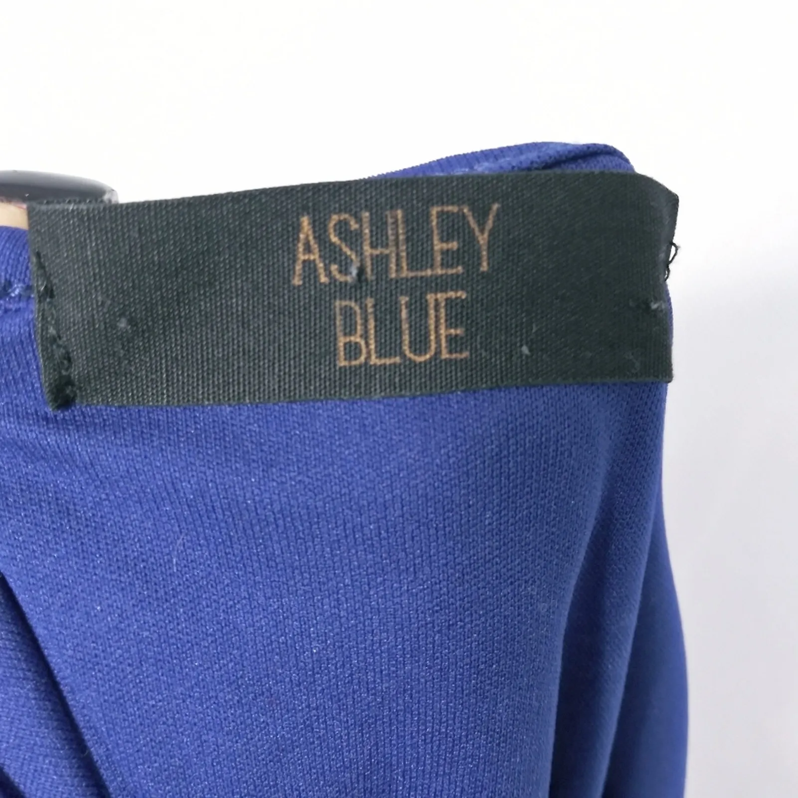 Ashley Blue Bell Sleeve Chevron Long Line Lace Top 2X - Image 8