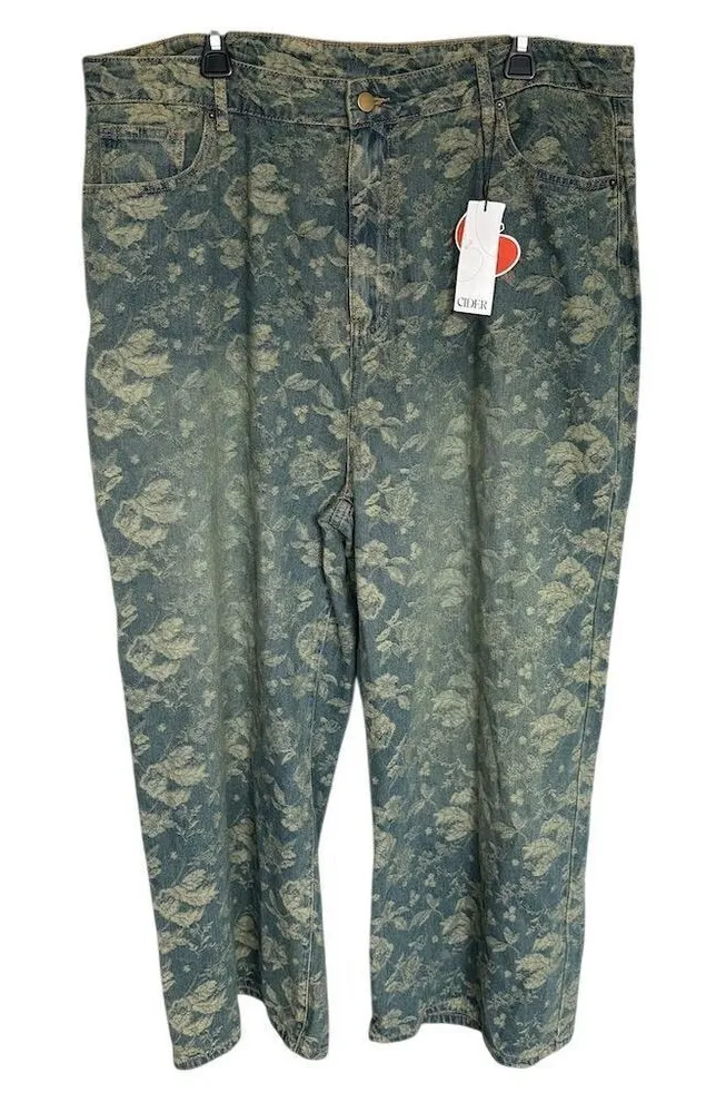 Cider Women's 2XL Floral Print Flared Jeans Multicolor Embroidered - Image 1
