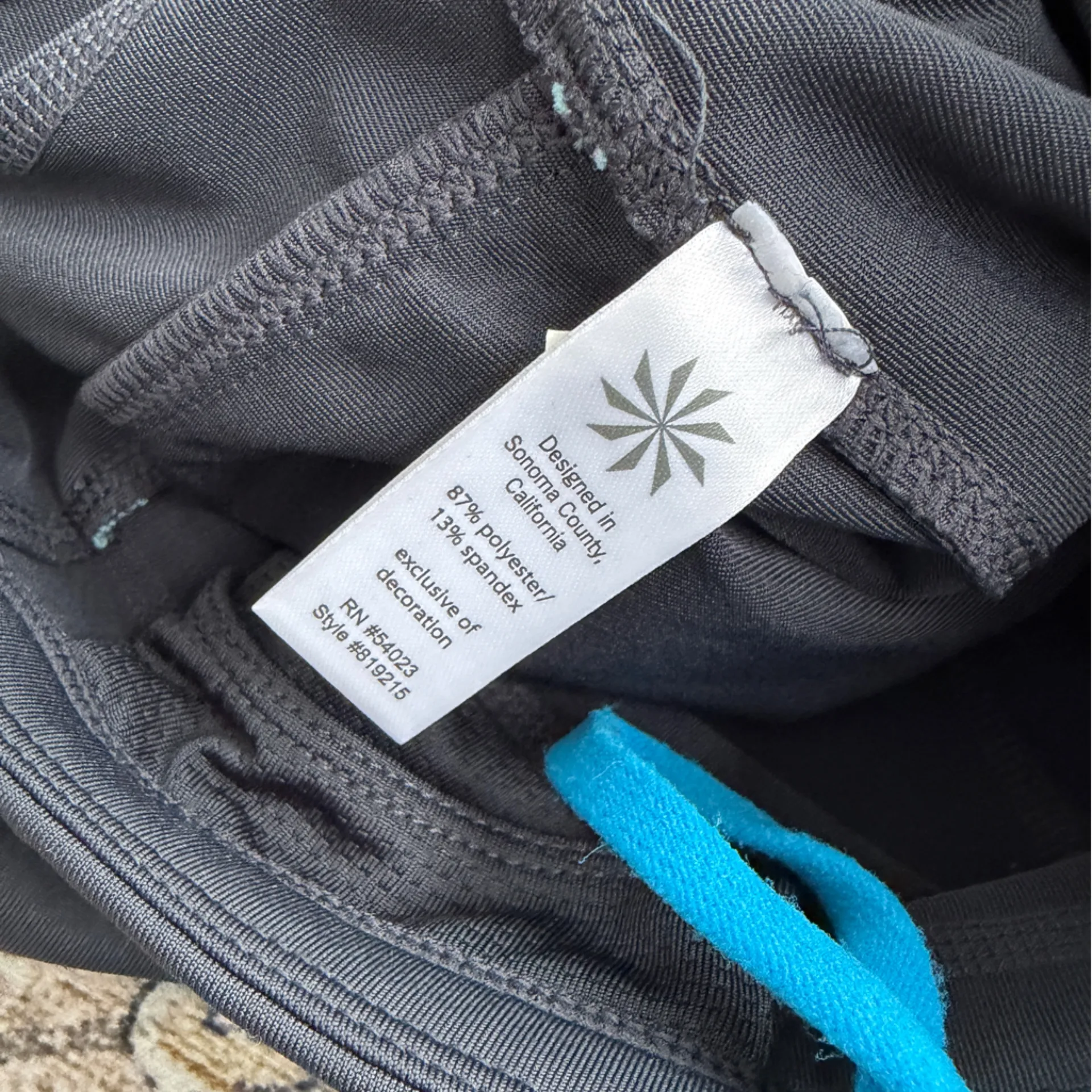 Athleta Gray Presto Athletic Bike Shorts - Image 6