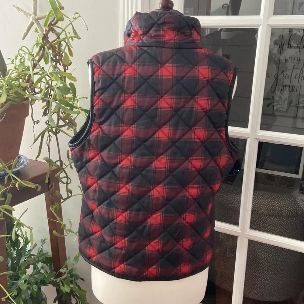 Indigo Saints sz. XL RED/Black Buffalo Checked Winter Vest - Image 6