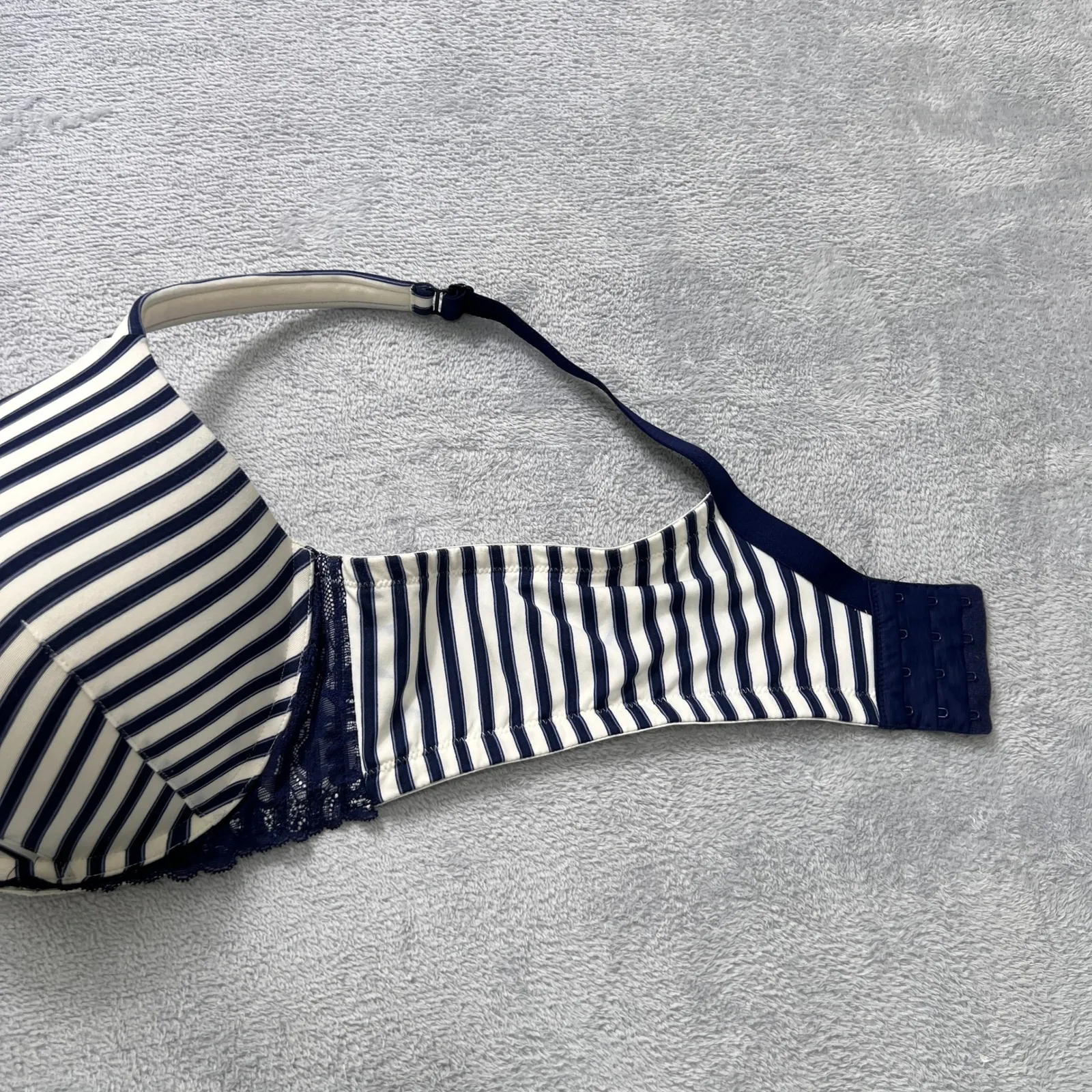 Cacique Striped Padded Bra 46C Underwire Full Coverage Lace Trim Plus Size Navy‎ - Image 9