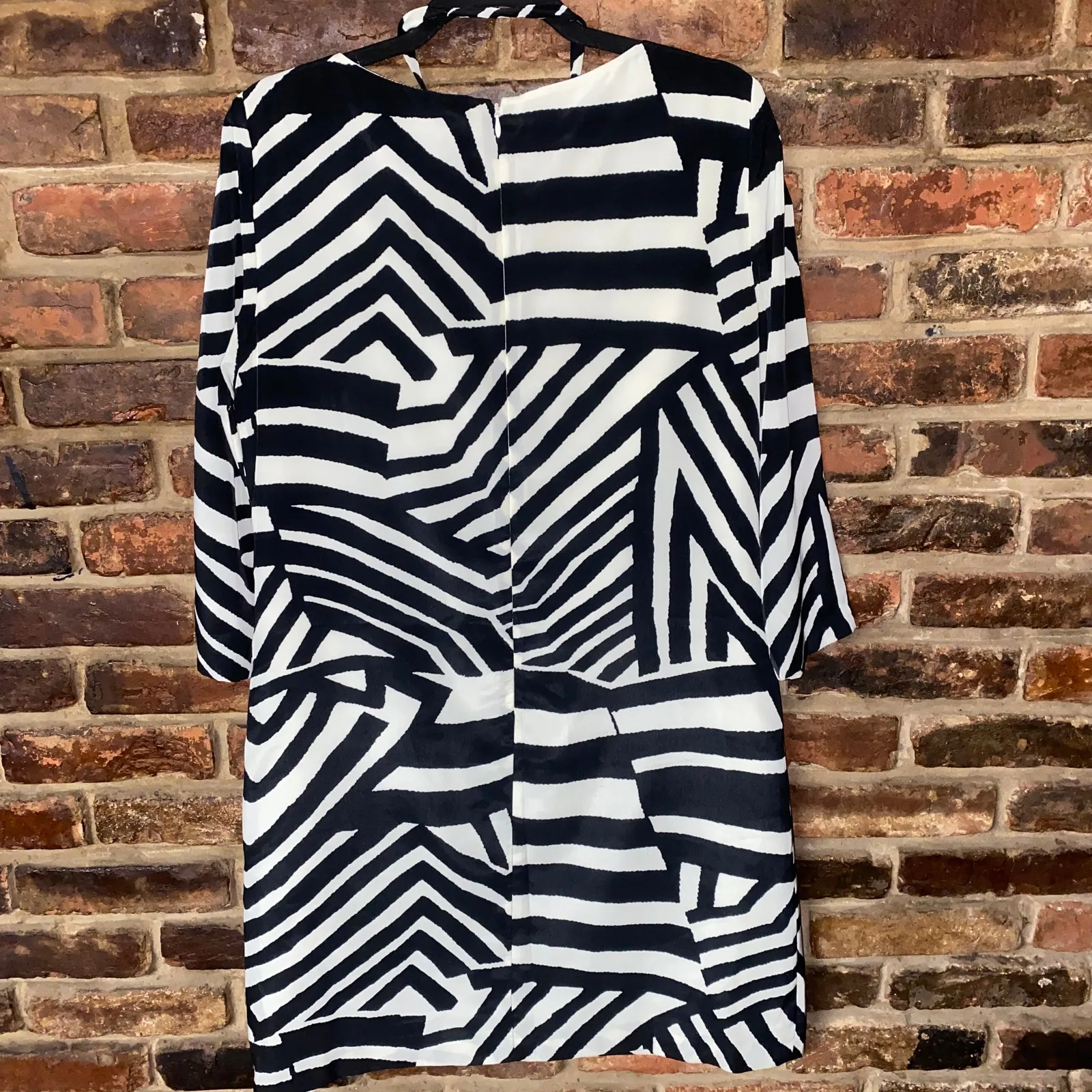 Tahari Arthur S Levine Black White Geometric Zebra Long Sleeve Dress Women's 6 - Image 6