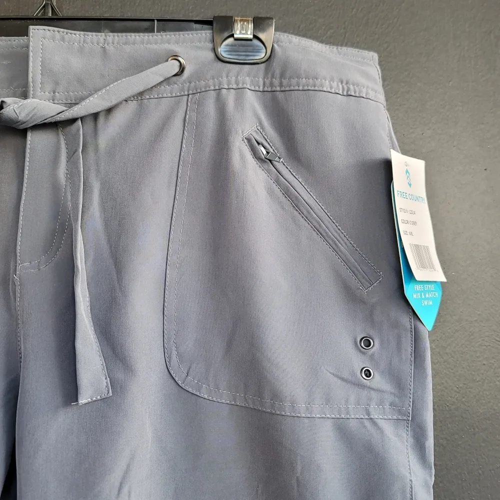 NWT! Free Country Womens Plus Size Cloud Grey Bermuda Board Shorts 2X - Image 5
