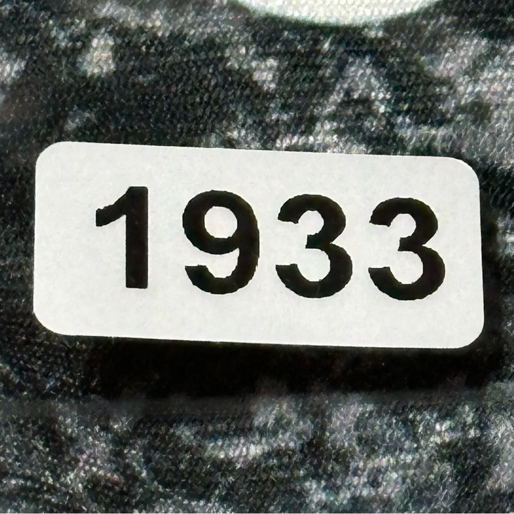 Nike Women’s Size S Black Gray Polka Dot Dri Fit Workout Yoga Tights Leggings - Image 6