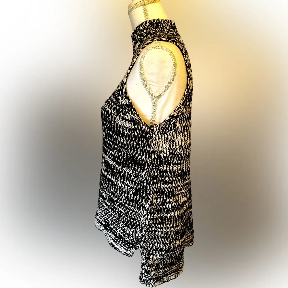 DKNYC sleeveless sweater - Image 2