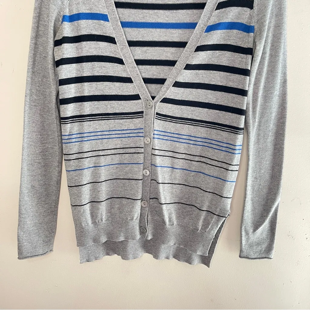 BARNEYS NEW YORK Lightweight Gray Striped Silk Blend Button-Up Cardigan, Small - Image 6