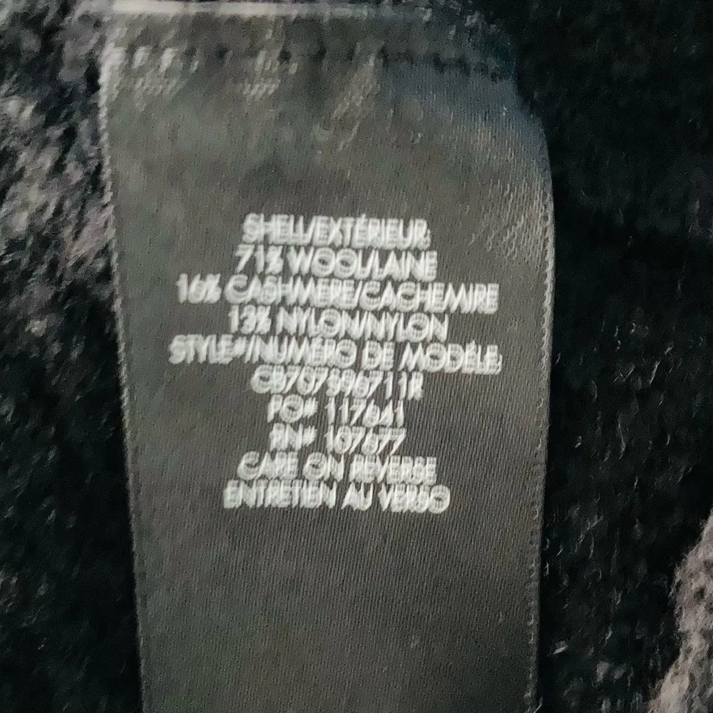 Alice +Olivia black wool and cashmere boucle textured sweater. Size XS - Image 6