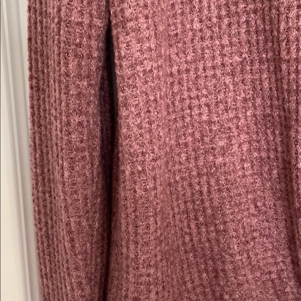 American Eagle Purple Waffle Long Sleeve Shirt - Image 3