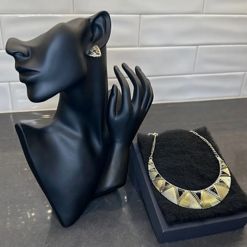 3 Piece Gold/Black Jewelry Set - Image 2
