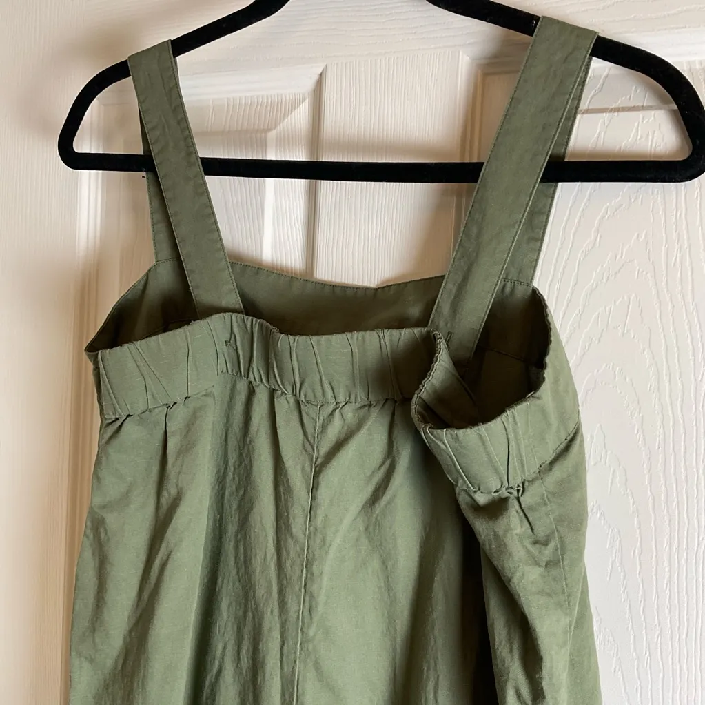 Uniqlo Woman’s Olive Green Women's Jumpsuit size medium - Image 9