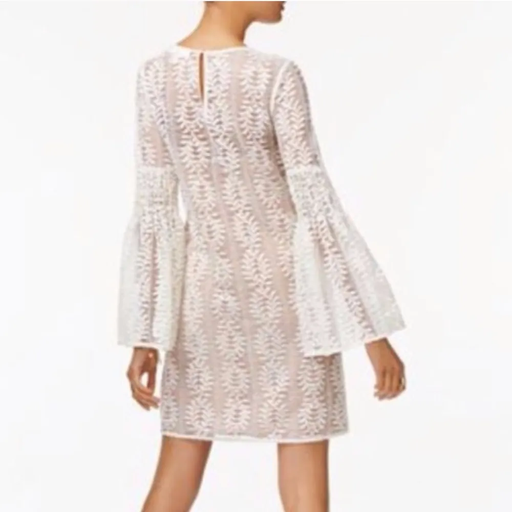 Michael Kors Size XS White Lace Dress with Bell Sleeves and Nude Bodycon Lining - Image 5