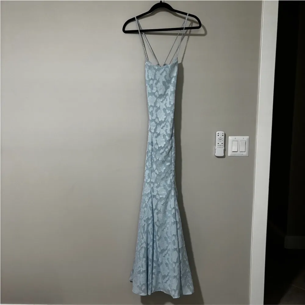 HOUSE OF CB 'Joan' Lace Up Back Maxi Dress NWOT Size XS - Image 3