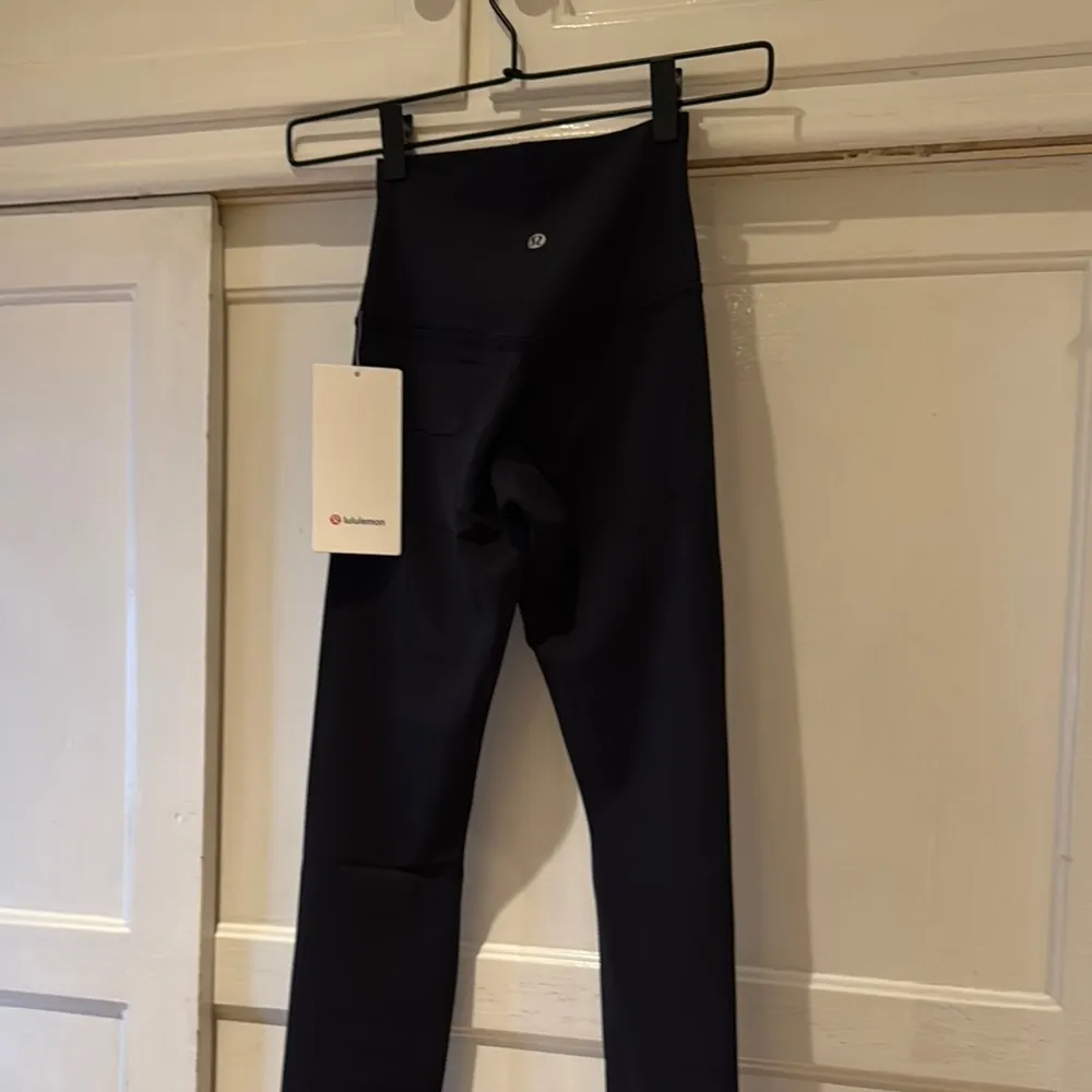 Lululemon Align No-Line Black High-Waisted Leggings 25” - Image 6