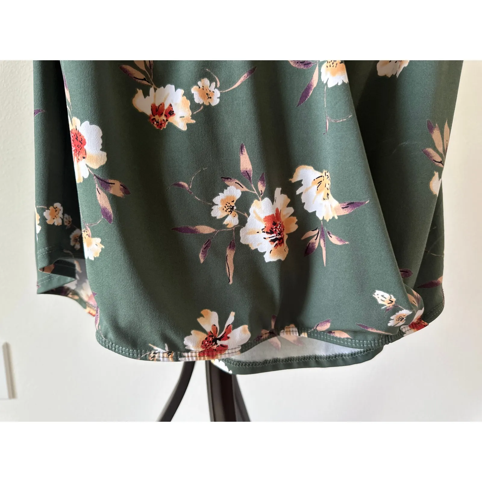 Stitch Fix - Beacon Green Rust Floral Camisole Size XL - Image 6