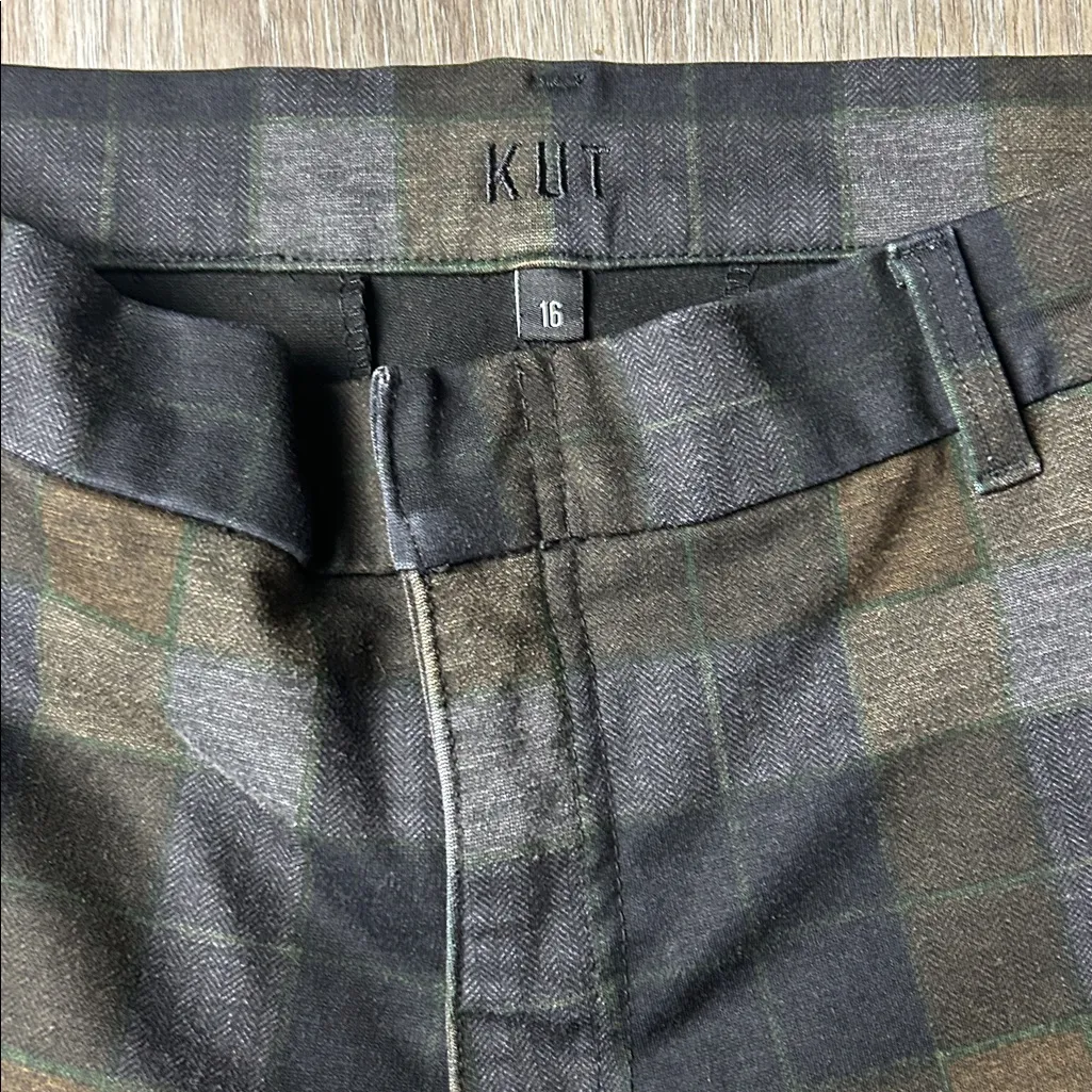 Kut from the Kloth High Rise Skinny Plaid Pants Size 16 - Image 6