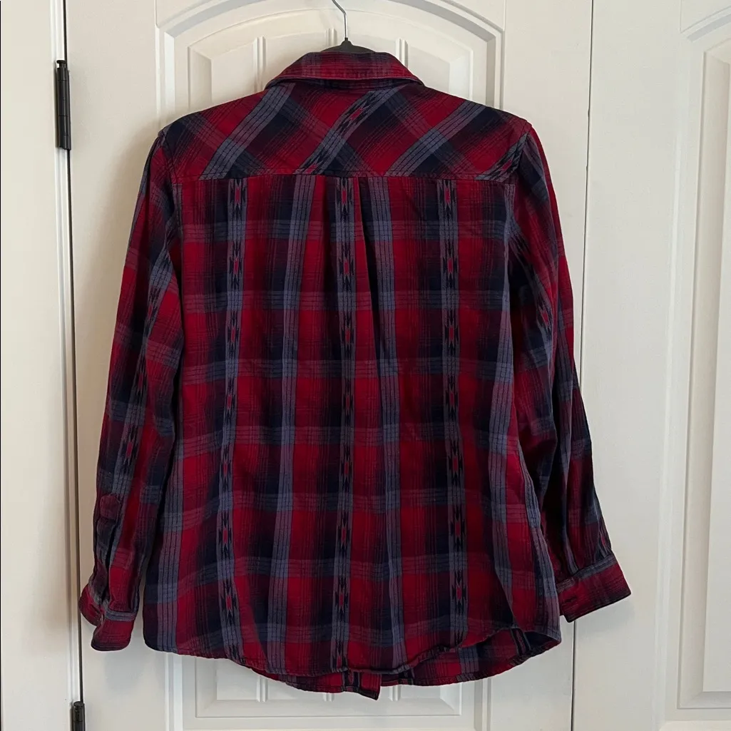 Ariat Real Relaxed Red & Navy Plaid Button-Down Shirt Large - Image 2