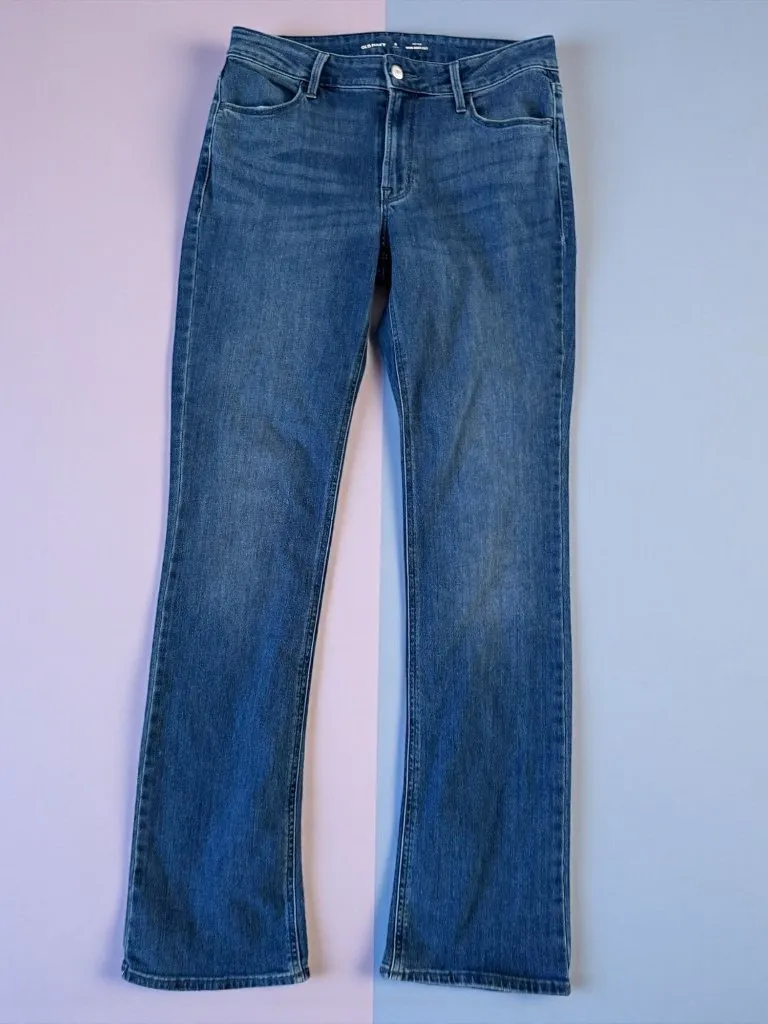 OLD NAVY Mid Rise Medium Wash WOW Bootcut Jeans Size 8 Long - Image 2