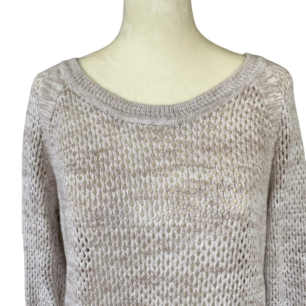 New York & Company long sleeve tan cream sweater top shirt women’s size medium - Image 5