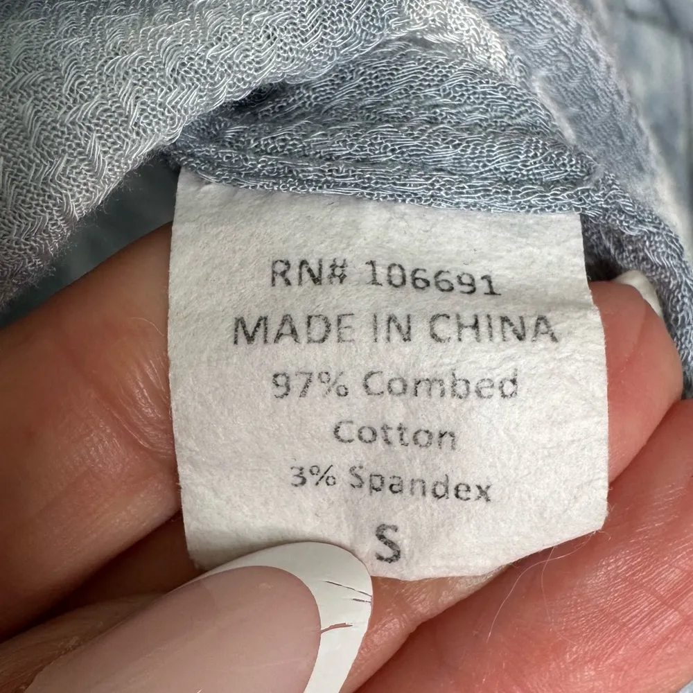 Young Fabulous & Broke tie dye top small blue white pullover top - Image 7