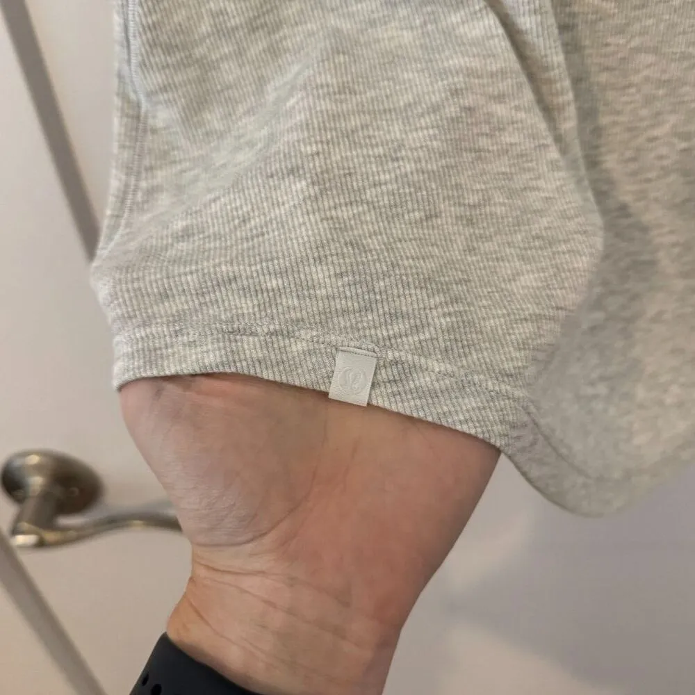 Lululemon Hold Tight Tee-NO SIZE TAG - Image 3