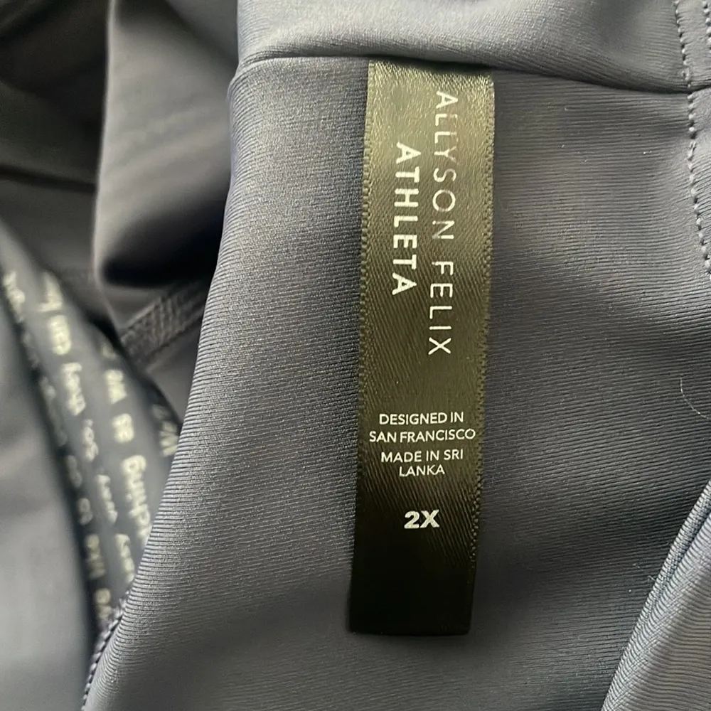 Athleta Allyson Felix Felix Legend shortie Purple Gray biker Plus bottom New 2X - Image 4