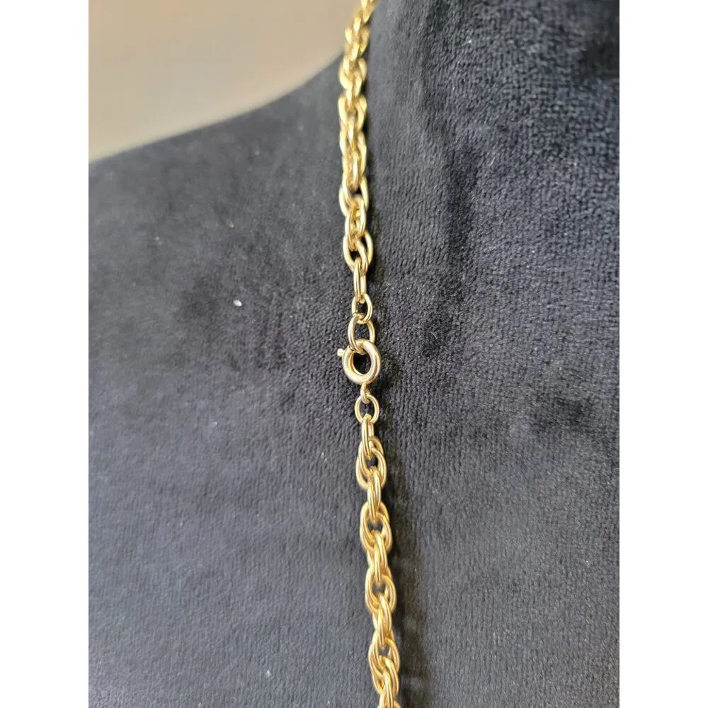 Women's Long Gold Chain Necklace With Green Beads And Spring Ring Lock - Image 6