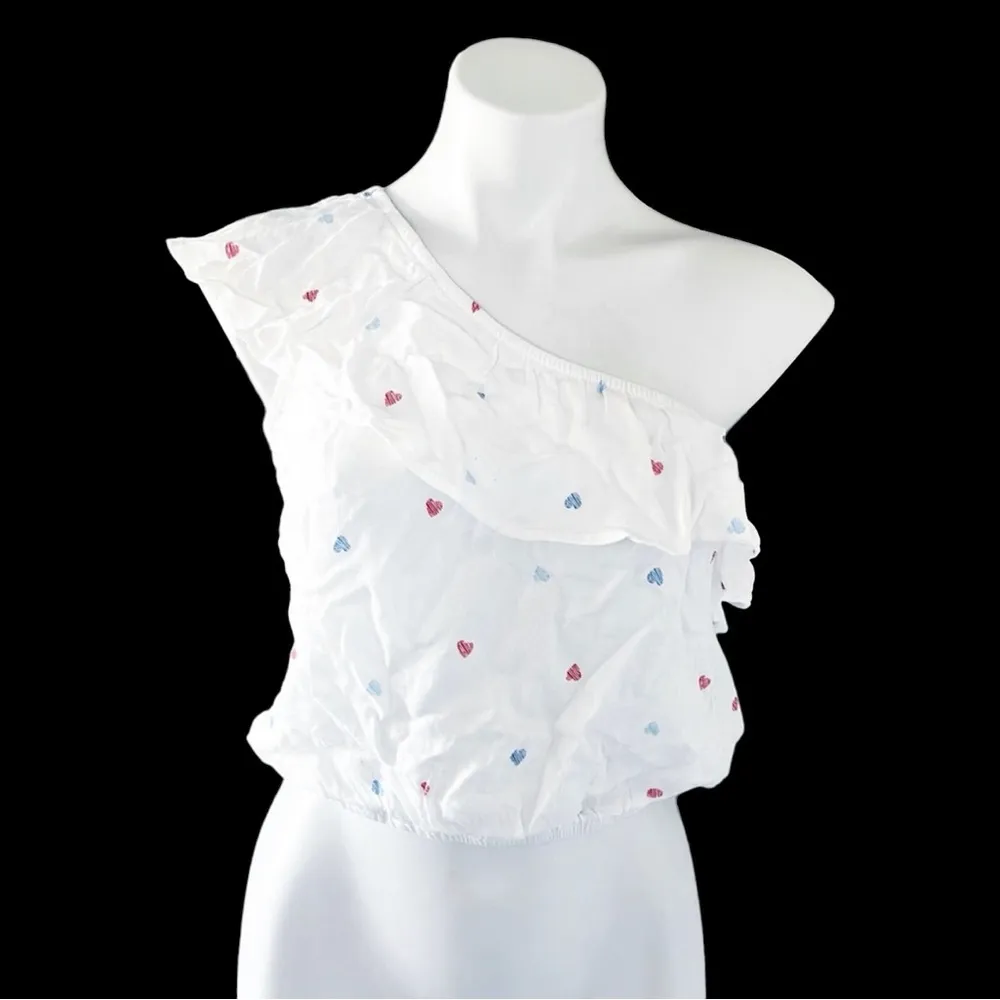 Hippie Rose Tiered One Shoulder Top w/ Red Blue Hearts, Size L NWT - Image 4