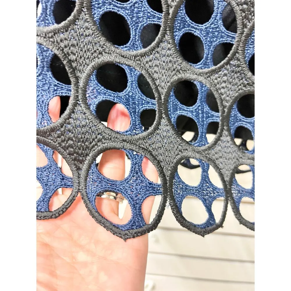 NWT Akris Punto Eyelet Laser Cut Lace Layered Mini Skirt Nero-Blu Mare Women's M - Image 7