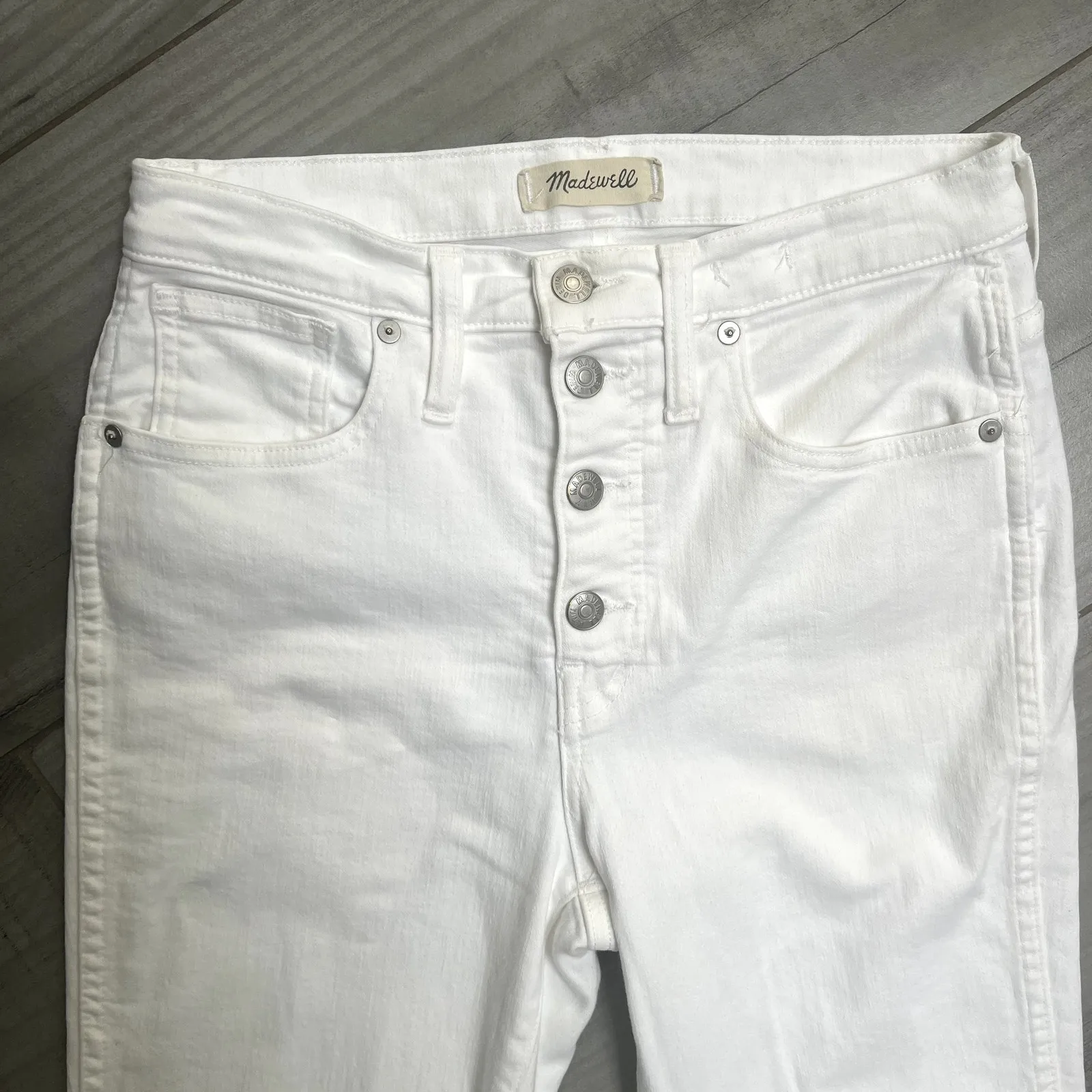Madewell 10" High-Rise Skinny Jeans in Pure White: Step-Hem Edition 27 - Image 5