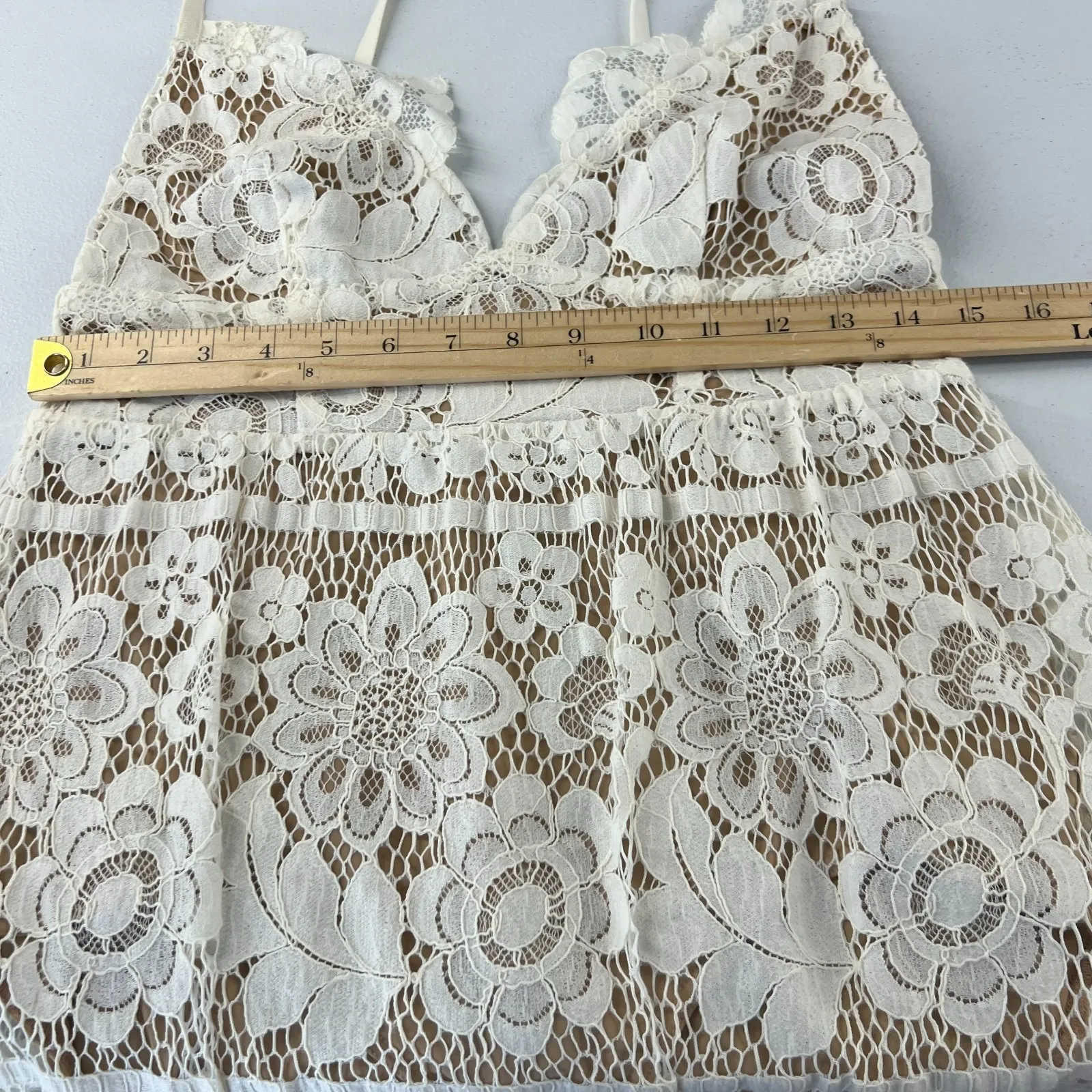 For Love And Lemons Gianna Mini Dress Women's White Lace Scallop Neck & Hem Size L - Image 11