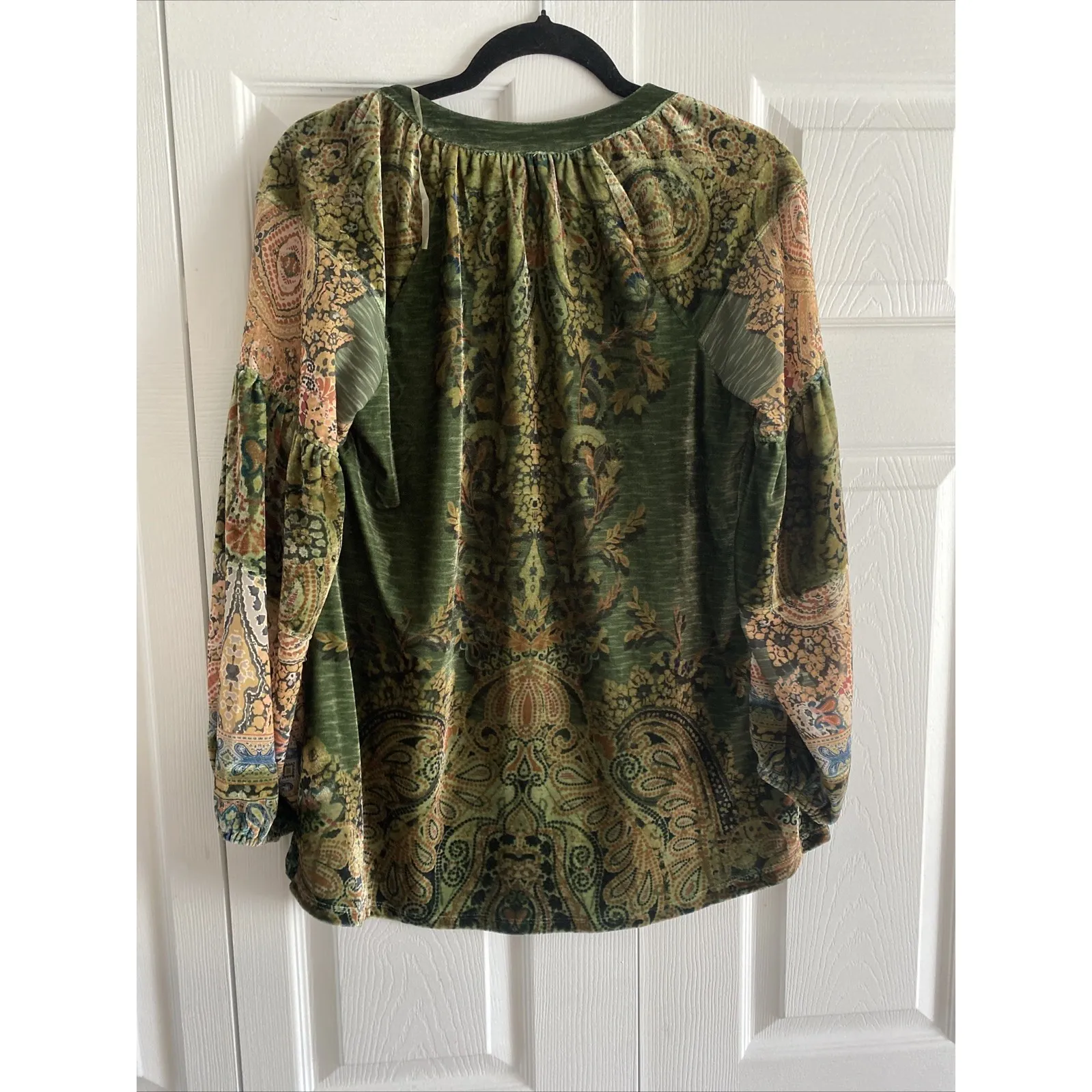 One World Womens Small Green Velour Tunic Top Goblincore - Image 7