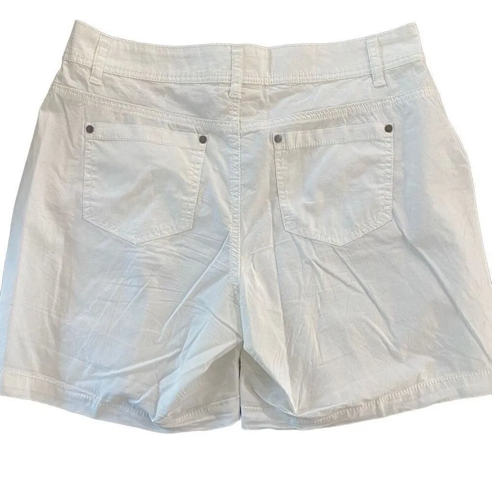 Style & Co size 8 white shorts - Image 3