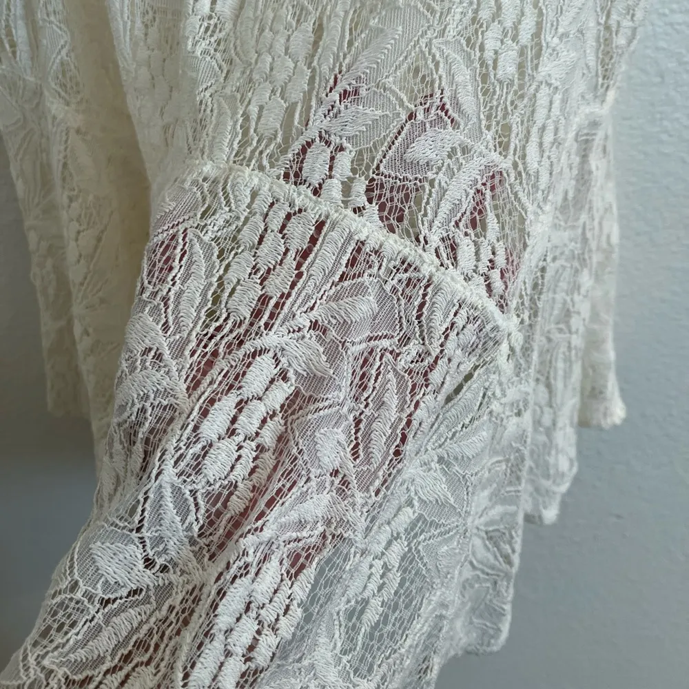 Free People Maisie Ivory Combo Top White Lace
Sleeveless Small - Image 6