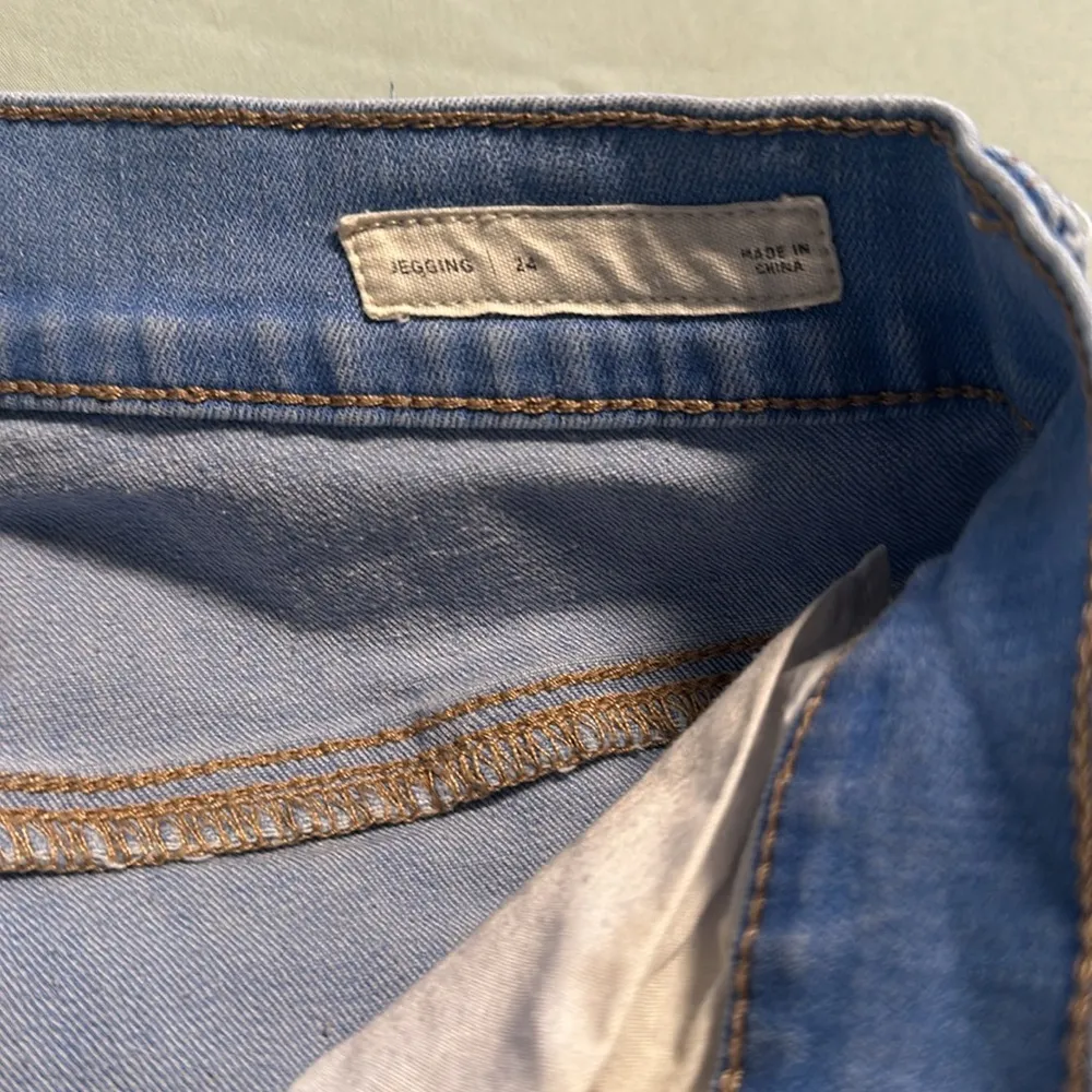 jegging jeans size 24 - Image 5