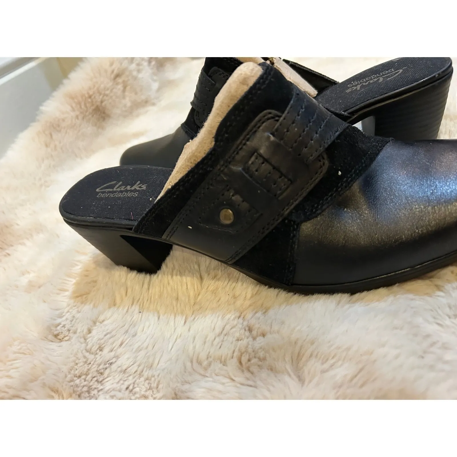 NEW Clarks Bendables‎ Black Leather Suede Slip On Mule Clog Heel Shoes Size 10 - Image 2
