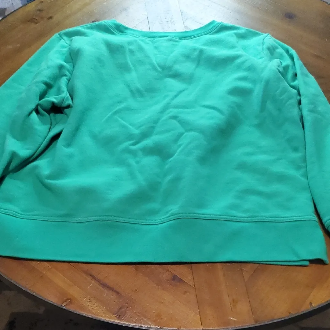 GAP Green Sweatshirt with Pink Logo - Image 3