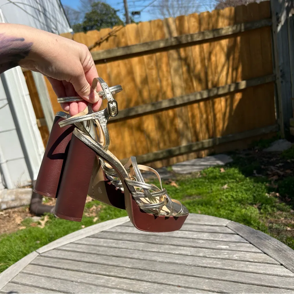 NWOT Vince Camuto Larriss Gold Brown Size 6 Strappy Platform Heel Sandals Womens - Image 7