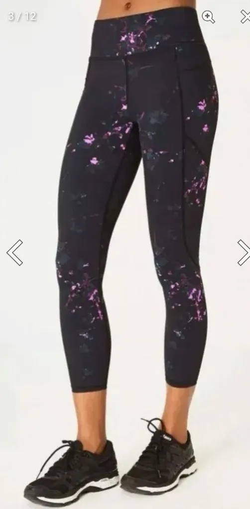 Sweaty Betty Zero Gravity High Waisted 7/8 Running Leggings Black Daisy Print - Image 1