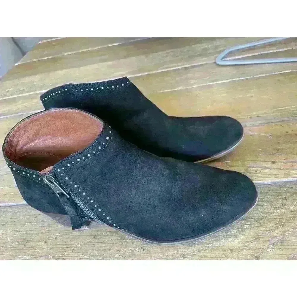 Lucky Brand Women's Sz 8 Benna Black Studded Suede Ankle Boots Bootie - Image 2