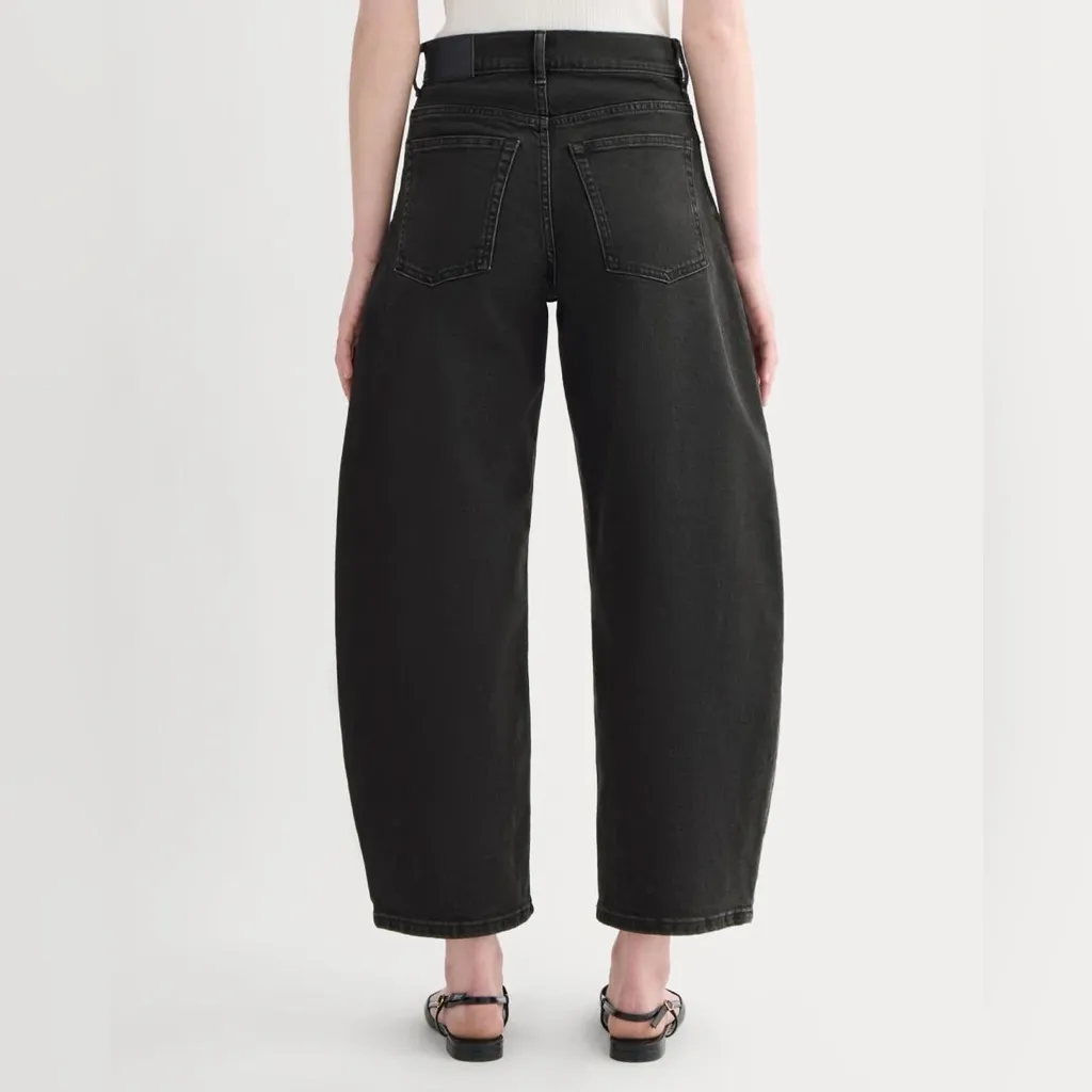 Everlane The Way High Curve Jean in Washed Black, Size 26 - Image 4